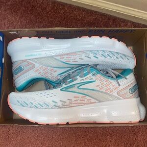 Brooks Women's Glycerin 20 Neutral Running Shoe size 8.5 (women’s) BRAND NEW